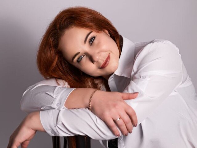 View NataliKaminski Naked Private