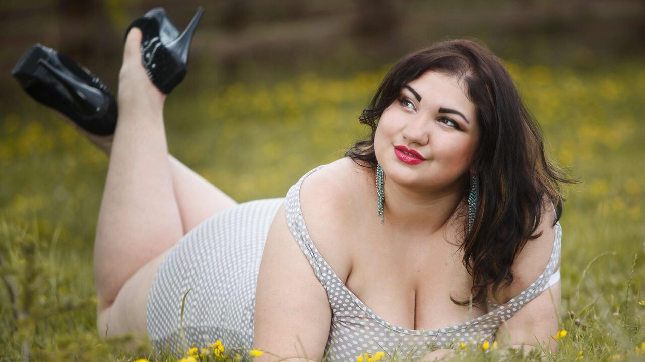View NinnaRich Naked Private
