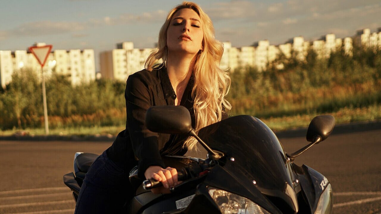 View OdetteRich Naked Private