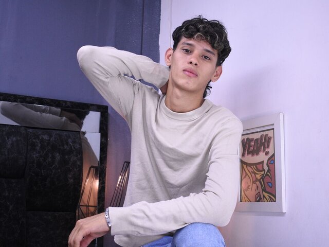 View PitRoss Naked Private