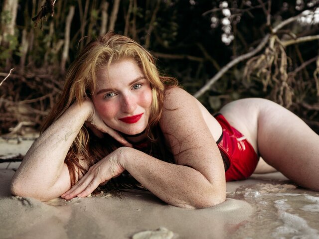 View SheylaMarquez Naked Private