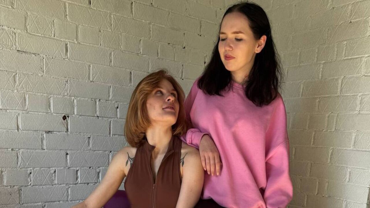 View SilverAndAlodie Naked Private