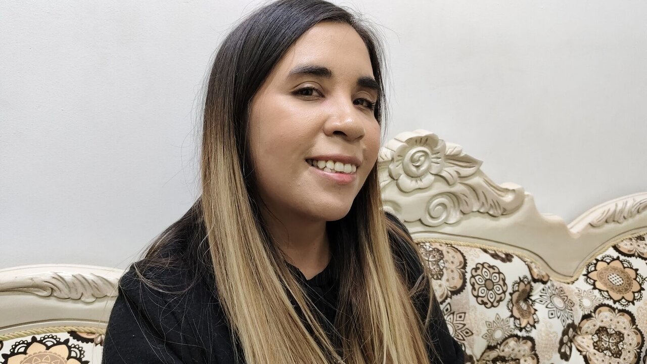 View SilvyMancini Naked Private