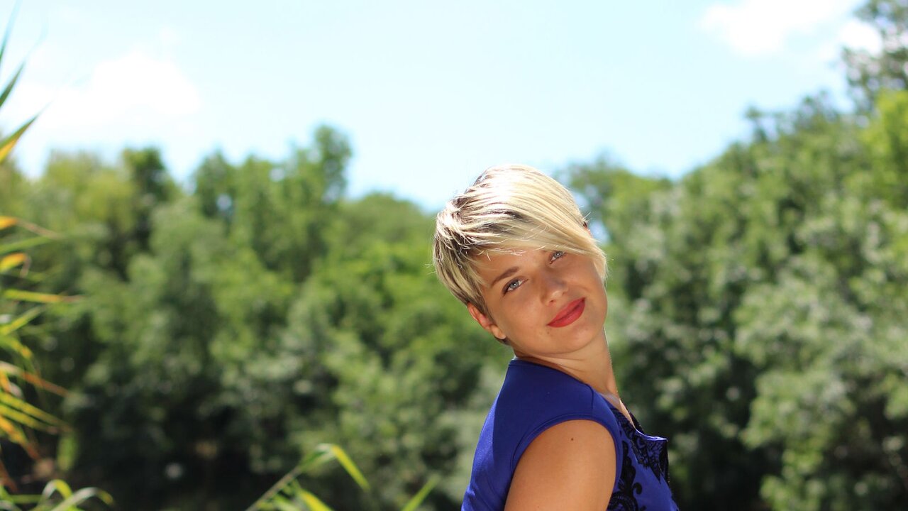 View SniceBes Naked Private