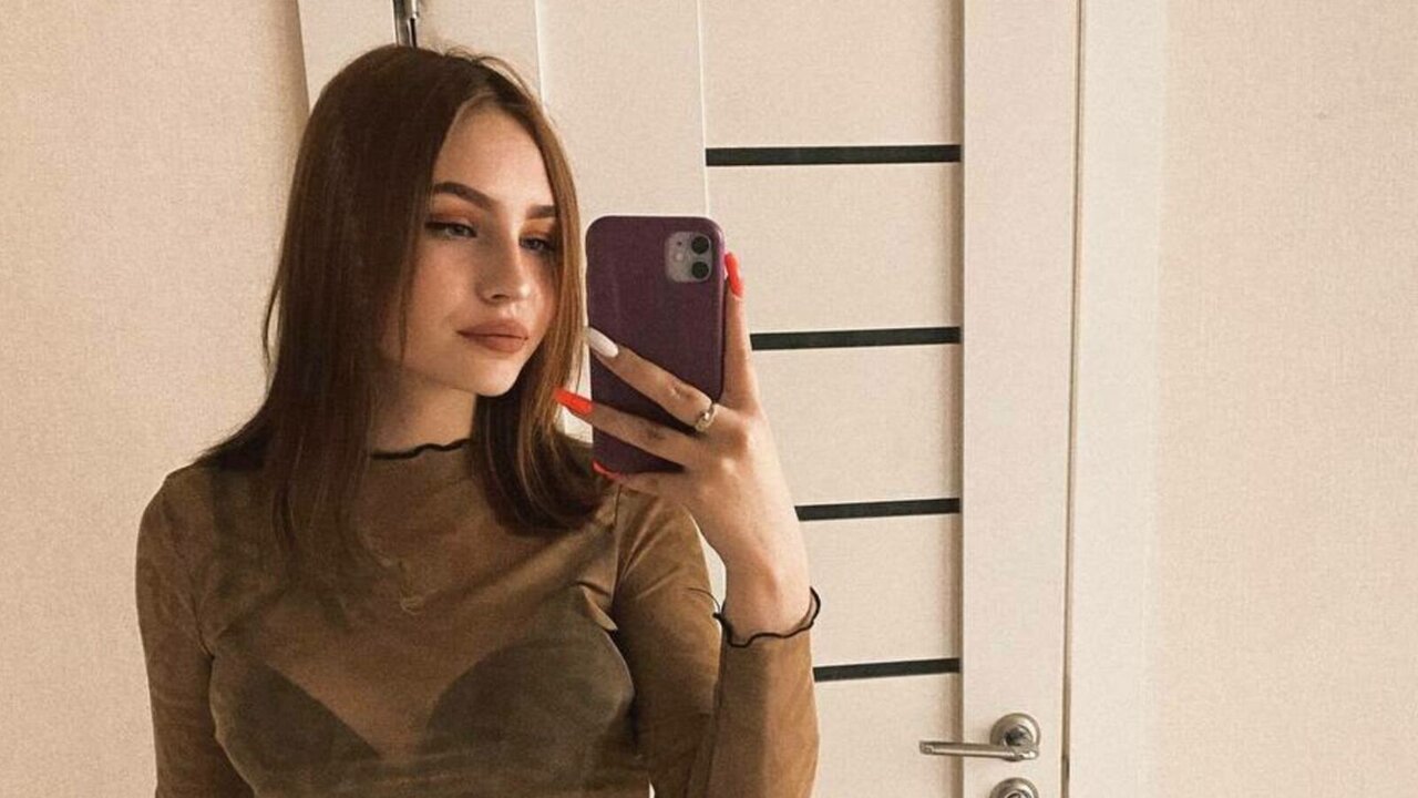 View SofiaLofi Naked Private