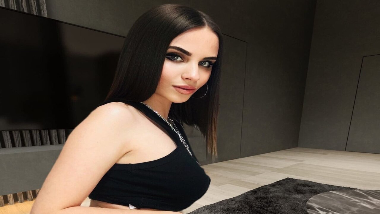 View SofiyaRomanova Naked Private