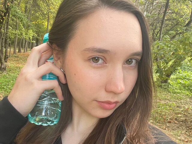 View SuzanneVega Naked Private