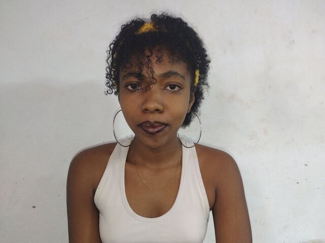 View TahianaValerie Naked Private