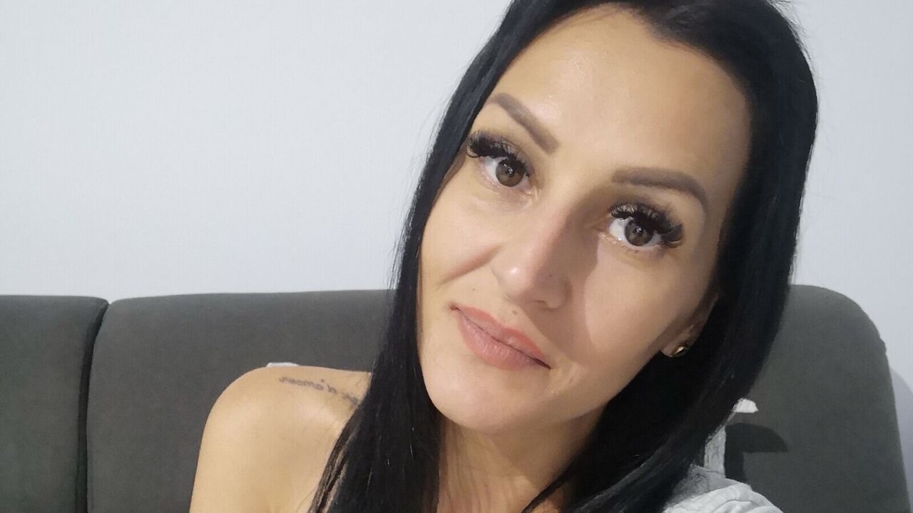 View TinaEly Naked Private