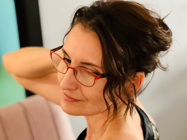 View UnaTerra Naked Private