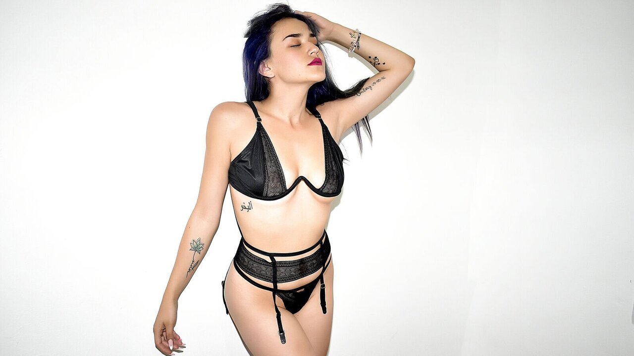 View VioletaDuque Naked Private