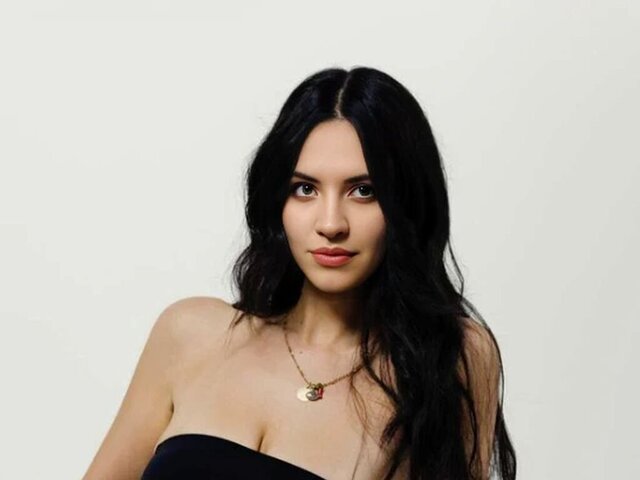View VivianCaro Naked Private